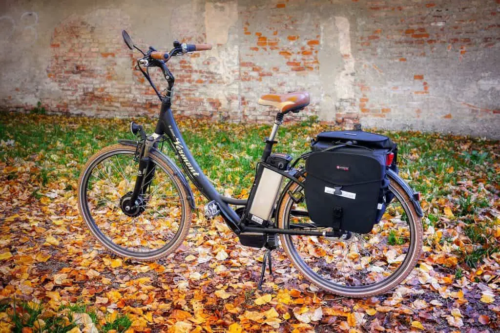 How to charge an electric bike