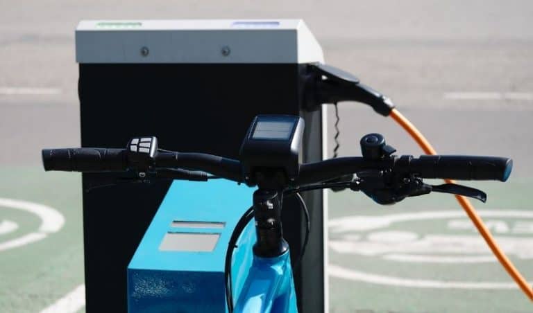 How Do You Charge An Electric Bike Charging Methods And Best Practices Bike Lovy 7894