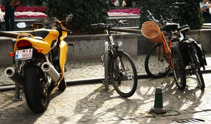 motorcycles vs electric bikes