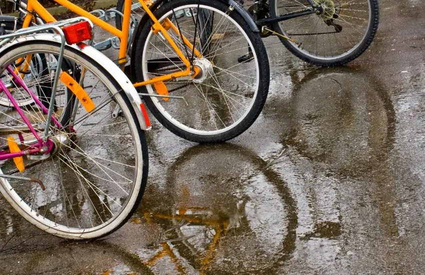 can an electric bike get wet