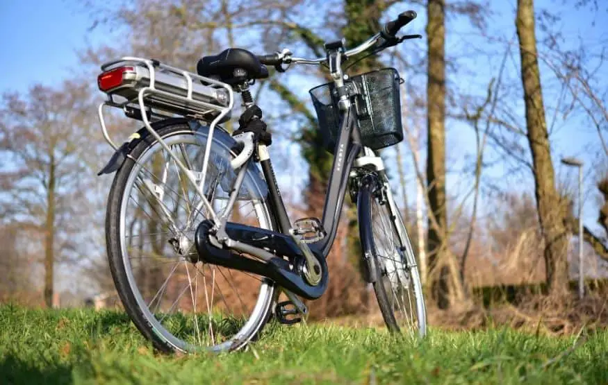 how-long-do-bike-tires-last-and-when-to-replace-a-bike-tire-bike-lovy