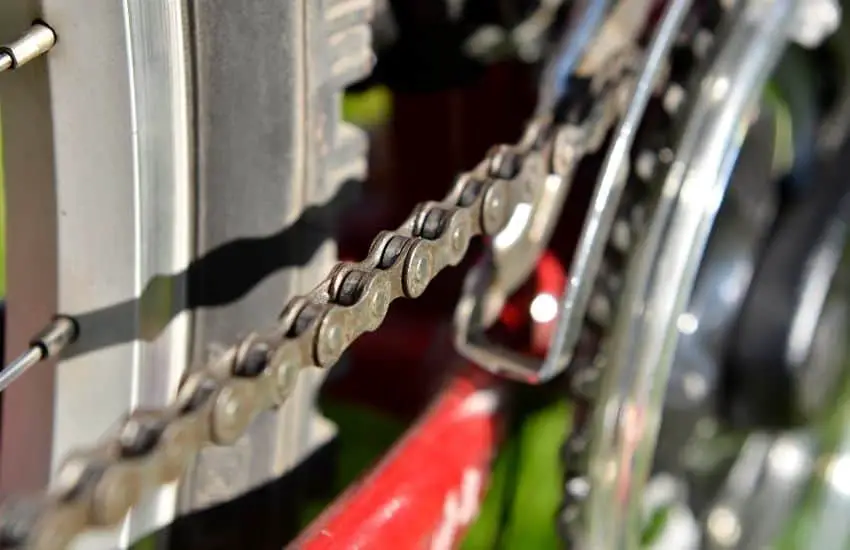 bike chain skips when pedaling hard reasons