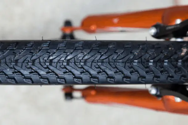 tubeless bike tires