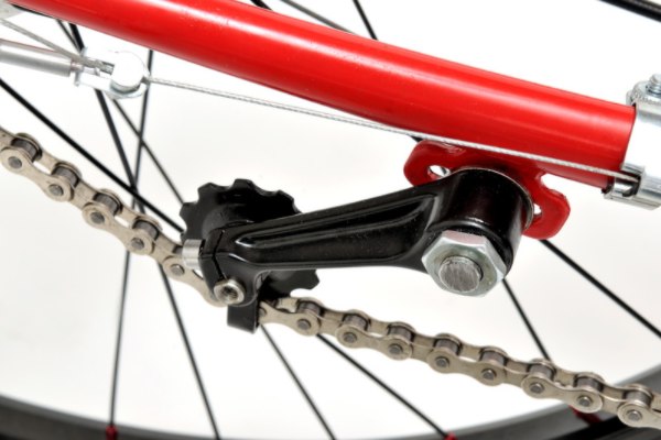 How to Clean and Lube Your Road Bike Chain